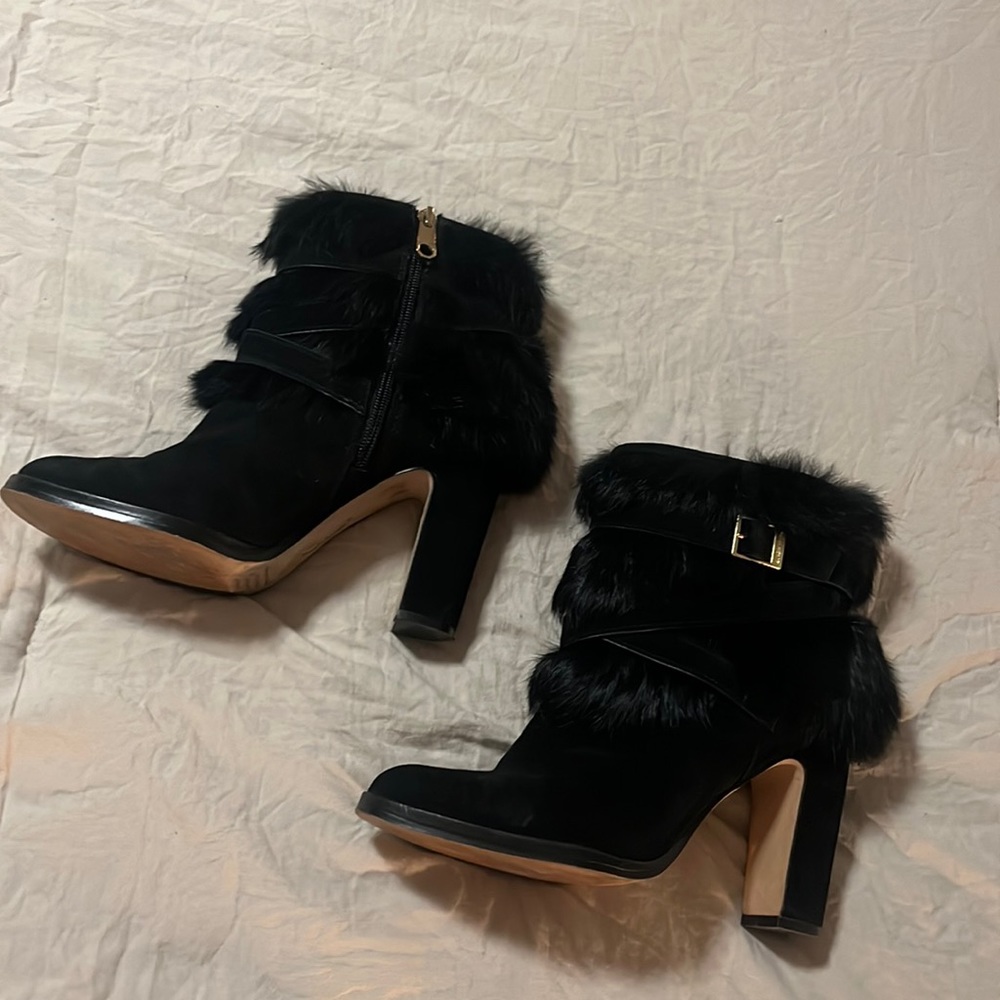 Louis Et Cie Black Suede Booties with Genuine Rabbit Fur Size 7